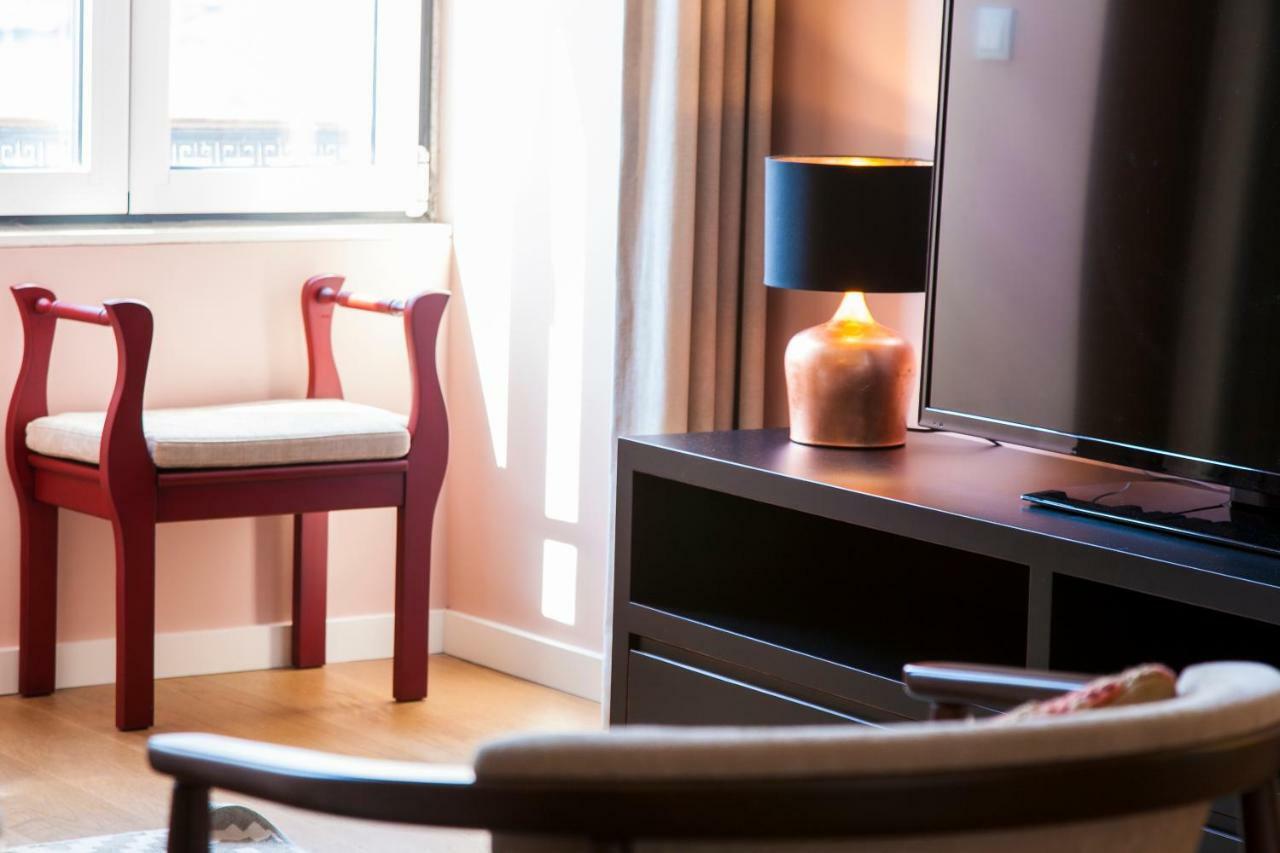 Joivy Sublime 2Br Apt On Restauradores Square Nearby Rossio Station Lisboa Εξωτερικό φωτογραφία