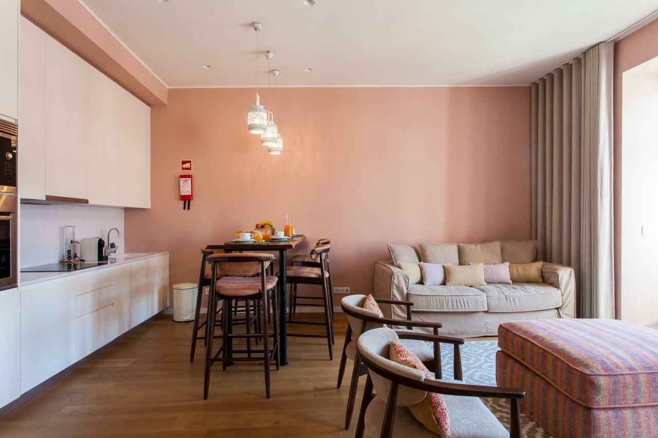 Joivy Sublime 2Br Apt On Restauradores Square Nearby Rossio Station Lisboa Εξωτερικό φωτογραφία