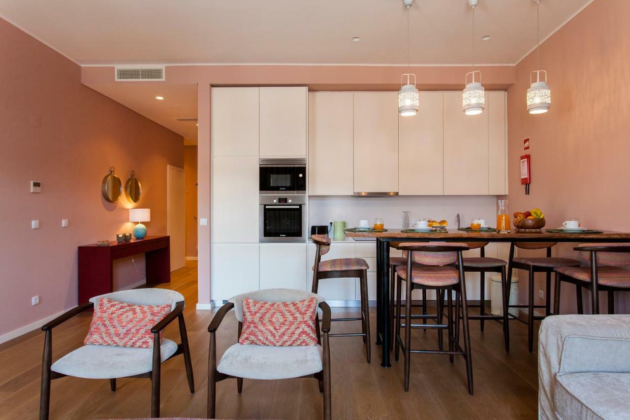 Joivy Sublime 2Br Apt On Restauradores Square Nearby Rossio Station Lisboa Εξωτερικό φωτογραφία