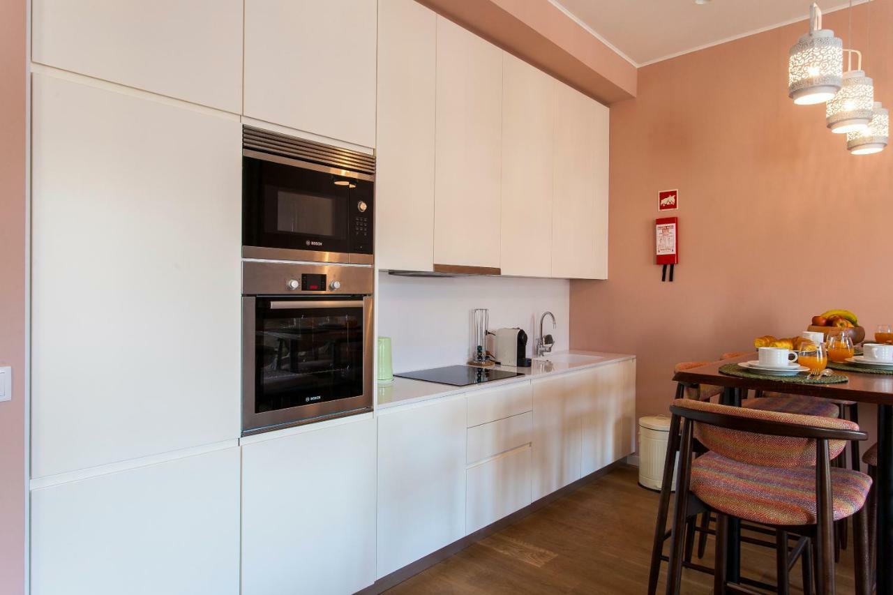 Joivy Sublime 2Br Apt On Restauradores Square Nearby Rossio Station Lisboa Εξωτερικό φωτογραφία